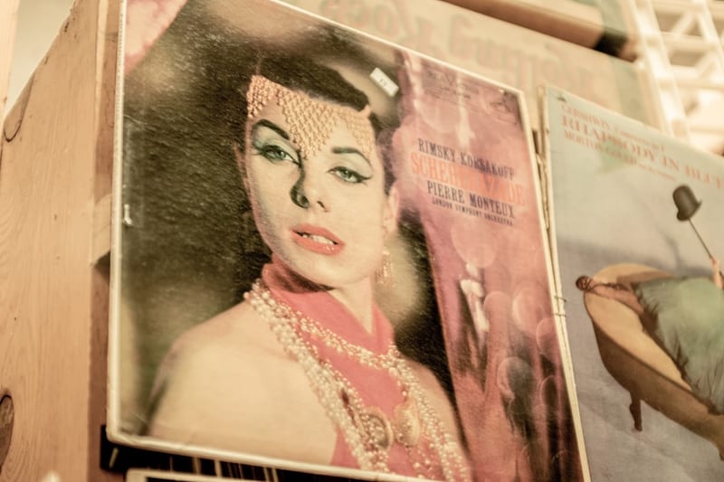 Maureen Fitzsimons : photos et objets de collection