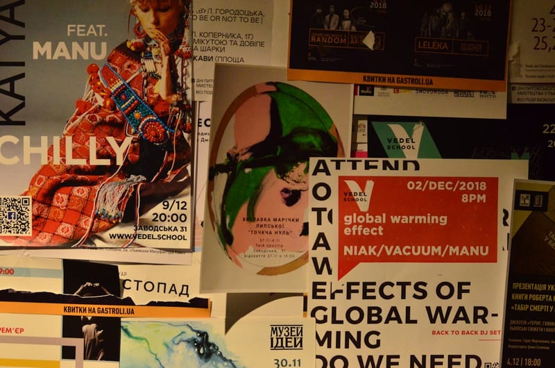 T'y vas : affiche et objets de collection